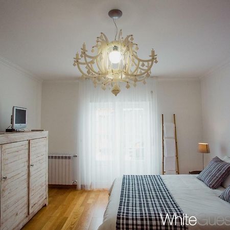 White Guest House Пениши Экстерьер фото